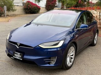 Used 2016 Tesla Model X 60D image 1