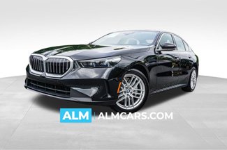 Used 2025 BMW 530i image 1