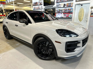 Used 2024 Porsche Cayenne Turbo GT image 1