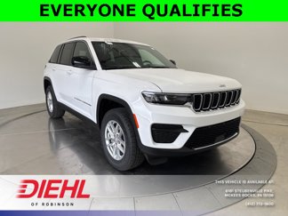 New 2025 Jeep Grand Cherokee Laredo X image 1