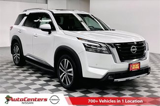 New 2025 Nissan Pathfinder Platinum image 1