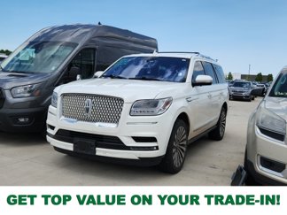 Used 2021 Lincoln Navigator Reserve image 1