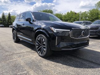New 2025 Volvo XC90 B6 Core w/ Protection Package Premier image 1