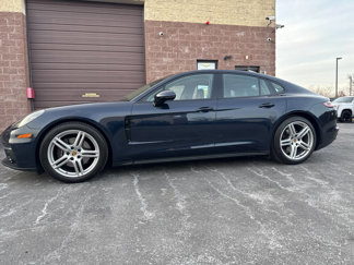 Used 2018 Porsche Panamera 4 image 1