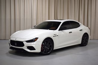 Certified 2022 Maserati Ghibli Modena Q4 image 1
