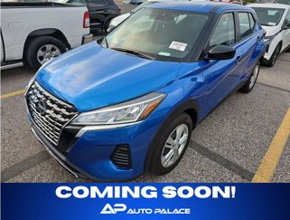 Used 2024 Nissan Kicks S image 1