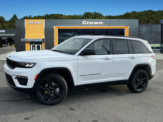 New 2025 Jeep Grand Cherokee Limited w/ Black Appearance Package image 1