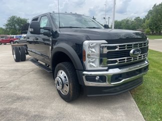 New 2025 Ford F550 4x4 Crew Cab Super Duty w/ XLT Value Package image 1