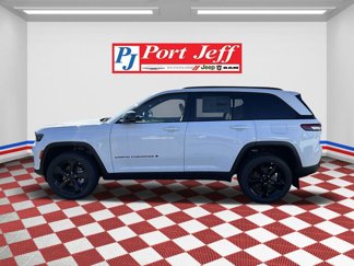 New 2025 Jeep Grand Cherokee Limited w/ Black Appearance Package image 1