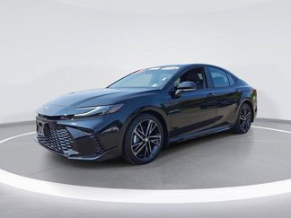 Certified 2025 Toyota Camry XSE image 1