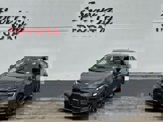 Used 2025 Toyota Corolla SE image 1
