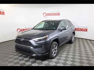 Used 2025 Toyota RAV4 XLE image 1