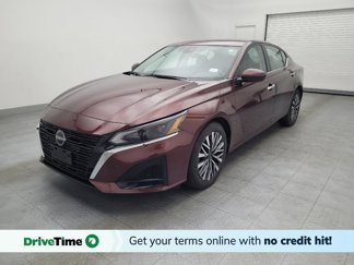 Used 2023 Nissan Altima 2.5 SV image 1