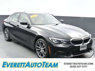Used 2020 BMW 330i Sedan w/ Driving Assistance Package image 1