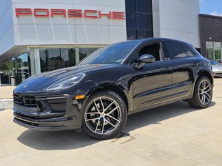 Used 2023 Porsche Macan image 1