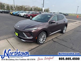 New 2025 Buick Envision Avenir image 1
