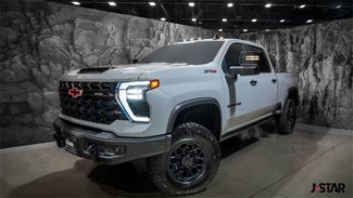 Used 2025 Chevrolet Silverado 2500 ZR2 w/ ZR2 Bison Edition image 1
