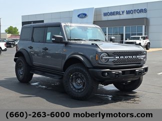 New 2025 Ford Bronco Badlands image 1