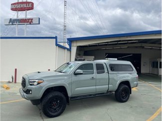 Used 2022 Toyota Tacoma TRD Sport image 1