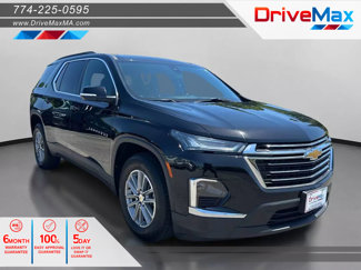 Used 2023 Chevrolet Traverse LT image 1