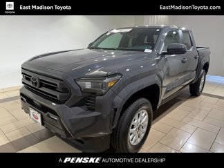 Certified 2024 Toyota Tacoma SR5 image 1
