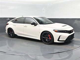 Used 2024 Honda Civic Type R image 1