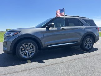 New 2025 Ford Explorer Active image 1
