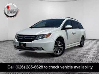 Used 2014 Honda Odyssey Touring image 1