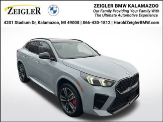 New 2025 BMW X2 xDrive28i w/ Technology Package image 1