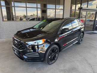 Used 2022 Ford Edge SE w/ Black Appearance Package image 1