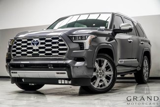 Used 2024 Toyota Sequoia Capstone image 1