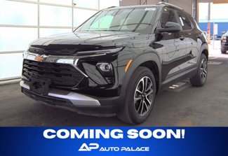 Used 2024 Chevrolet TrailBlazer LT image 1