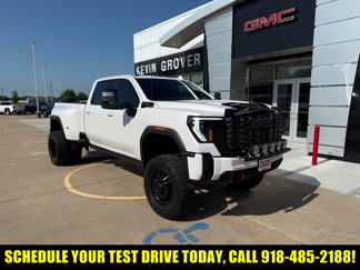 Used 2025 GMC Sierra 3500 Denali Ultimate image 1