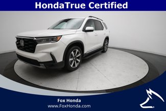 Used 2025 Honda Pilot Elite image 1