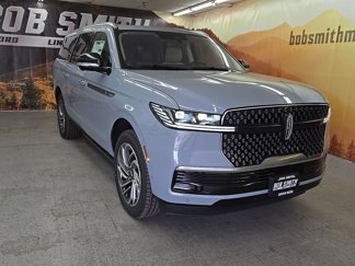 New 2025 Lincoln Navigator L Reserve image 1