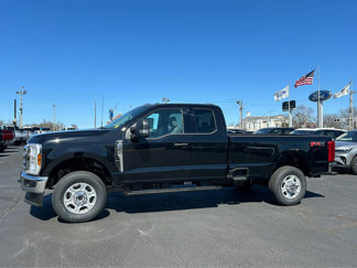 New 2025 Ford F250 XLT image 1