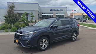 Used 2025 Subaru Ascent Premium image 1