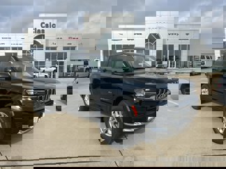 New 2025 Jeep Grand Cherokee L Laredo w/ Luxury Tech Group I image 1