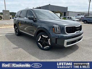 Used 2024 Kia Telluride EX w/ EX Captain's Chair Package image 1