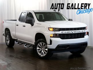 Used 2020 Chevrolet Silverado 1500 Custom w/ Custom Value Package image 1