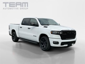 New 2026 RAM 1500 4x4 Crew Cab image 1