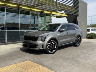 Used 2025 Kia Sorento EX image 1