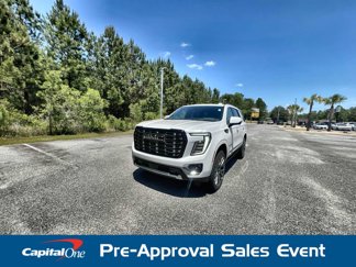 New 2025 GMC Yukon Denali Ultimate w/ LPO, Floor Liner Package image 1