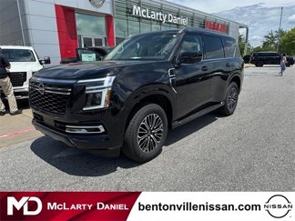 New 2025 Nissan Armada Platinum image 1