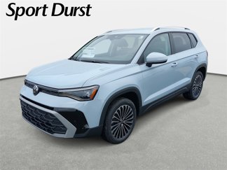 New 2025 Volkswagen Taos SE image 1