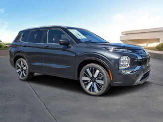 New 2025 Mitsubishi Outlander SEL image 1