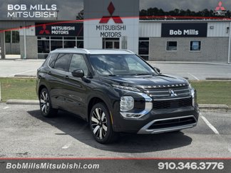 New 2025 Mitsubishi Outlander AWD image 1