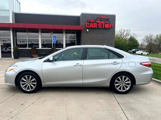 Used 2015 Toyota Camry XLE image 1