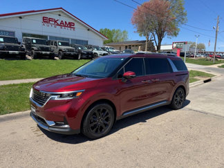 Used 2023 Kia Carnival SX Prestige image 1