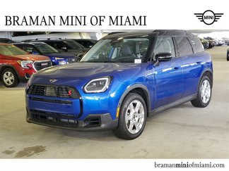 Used 2025 MINI Cooper Countryman S image 1